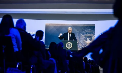 El mandatario instó a empresas globales a fabricar en EE. UU. o pagar aranceles / Foto: EFE