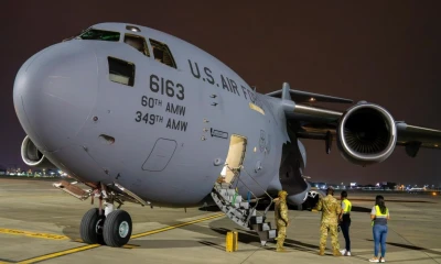 La semana pasada aterrizaron en la ciudad de Guayaquil dos vuelos de deportación / Foto: cortesía US Embassy Ecuador