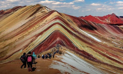 De lagunas turquesa a montañas de colores: los paisajes peruanos que parecen salidos de otro planeta 