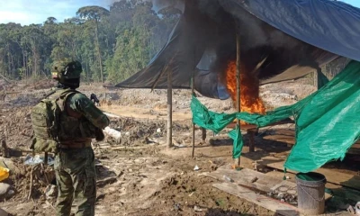 El informe identifica a la minería aurífera ilegal, como uno de los principales motores de pérdida de cobertura forestal en la Amazonía ecuatoriana / Foto: cortesía Ejército Ecuatoriano