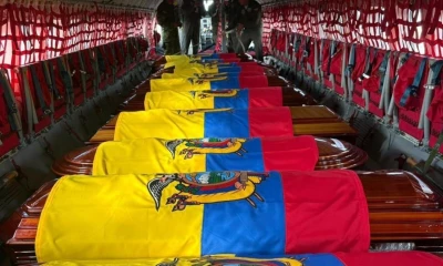 El avión C-130 de la FAE trasladó a Quito los ataudes de los 11 soldados asesinados / Foto: cortesía Ejército Ecuatoriano