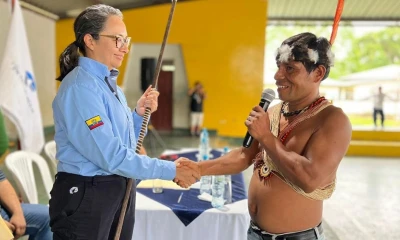 Marcela Reinoso, gerente general de Petroecuador, firmó el convenio.  / Foto: cortesía Petroecuador 