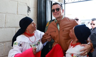 El presidente Daniel Noboa Daniel Noboa participó en un encuentro con adultos mayores en Quito / Foto: cortesía Presidencia
