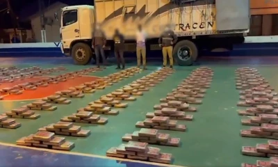 La cocaína era transportada en un camión cargado con sacos de maíz / Foto: cortesía Policía