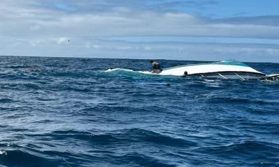 La embarcación en la que viajaban había tenido problemas en el mar antes de llegar a su destino / Foto: cortesía Armada del Ecuador 