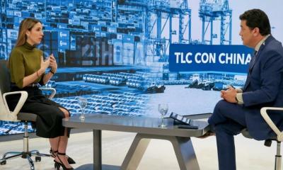 La ministra Sonsoles García fue entrevistada ayer en Teleamazonas / Foto: cortesía Ministerio de Producción 