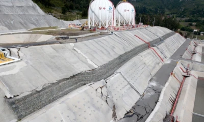 Así está la situación de los taludes en la planta del Poliducto Pascuales-Cuenca. El gobierno confirmó, con ayuda del PNUD y tres empresas internacionales, el desastre petrolero dejado por Rafael Correa. Foto: Plan V