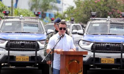 La entrega de los patrulleros tuvo lugar en la explanada del estadio Alberto Spencer / Foto: cortesía Presidencia