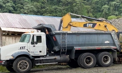 Maquinaria pesada fue contratada para intervenir en la vía de El Reventador / Foto: cortesía MTOP