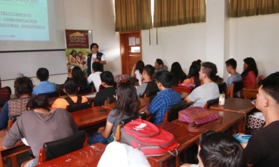 Estudiantes de la Universidad Amazónica conocieron los planes de fortalecimiento de las lenguas ancestrales. Foto: Expreso