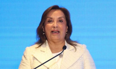 La presidenta Dina Boluarte durante el anuncio de medidas contra la minería ilegal y el crimen organizado / Foto: EFE