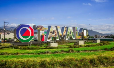 Otavalo es conocida por la vestimenta de los indígenas kichwa de la región
