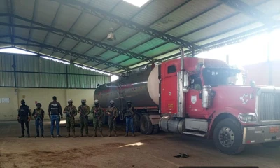 La Unidad de Investigación de Delitos Hidrocarburíferos se encargó de los procedimientos legales correspondientes / Foto: cortesía Ejército