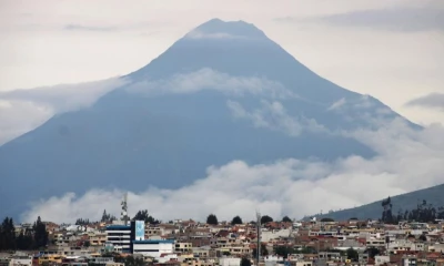 El Tungurahua es un volcán que se eleva hasta los 5.023 metros de altitud sobre el nivel del mar / Foto: EFE