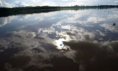 Autoridades despliegan equipos técnicos en Condorcanqui para evaluar el impacto del crudo en ecosistemas y comunidades cercanas/ Foto: cortesía