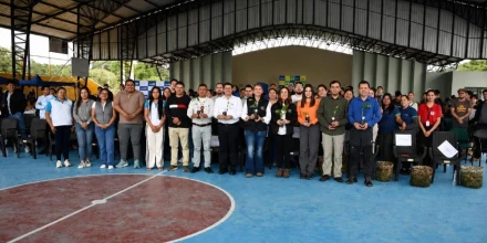 Gobierno ejecuta jornada de restauración ecológica en zonas productivas de Napo