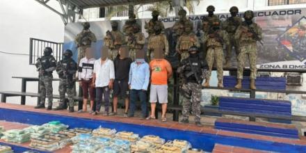 5 personas vinculadas a la mafia albanesa fueron arrestadas en Chongón