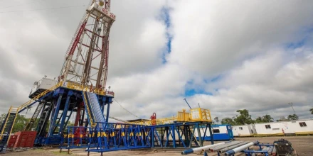 Precio del petróleo cayó este 25 de marzo por expectativas de tregua en Medio Oriente