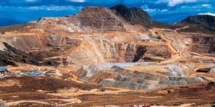 Recaudación minera en Perú apunta a un nuevo récord impulsada por el alza del cobre y el oro