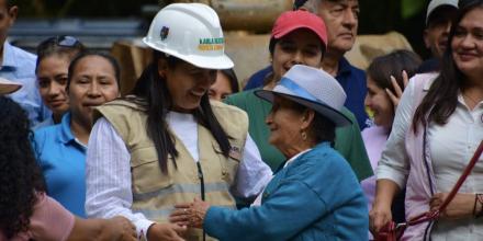 Nuevo puente vehicular fortalecerá conexión entre Palanda y Zumba Nuevo puente vehicular fortalecerá conexión entre Palanda y Zumba