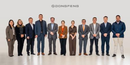 Delegación china de Dongfeng analiza expansión de Maresa en Ecuador