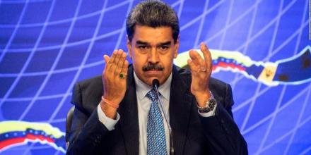 Maduro insiste en que hubo un "tremendo fraude" en Ecuador