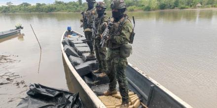 El Ejército decomisó 2,24 toneladas de droga en Playas del Cuyabeno