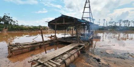 Perú: Minería ilegal supera al narcotráfico con $ 7.000 millones al año