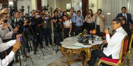 El papa Francisco "rezaba todos los días por Ecuador"