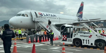 Se restablece la conexión aérea directa entre Cuenca y Galápagos 