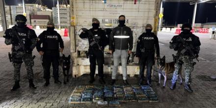 La Policía decomisó 58 kilos de droga en un contenedor que iba a Grecia