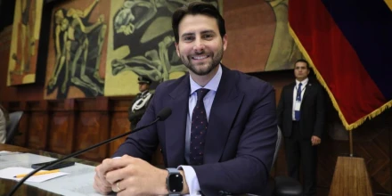 Olsen mueve ficha para articular una red legislativa en América Latina