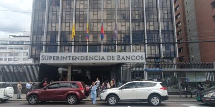 Superintendencia de Bancos alertó sobre desinformación en redes sociales