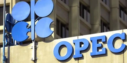 OPEP+ acuerda nuevo aumento de producción petrolera para julio
