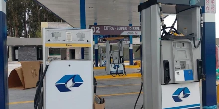 Escasez de gasolina y diésel en Ecuador expone fallas estructurales