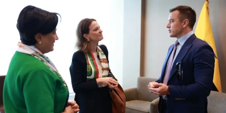 Daniel Noboa busca apoyo del Banco Mundial para impulsar proyectos estratégicos en Ecuador