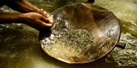 Siete grandes productores de oro en Perú registrados como pequeños en contexto de minería ilegal