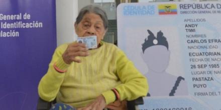 Napo: Juana Calapucha, de 100 años, renovó su cédula
