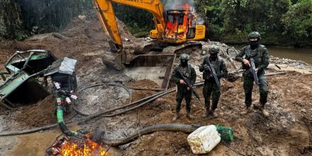 Operativos contra la minería ilegal en Palanda y Paquisha 