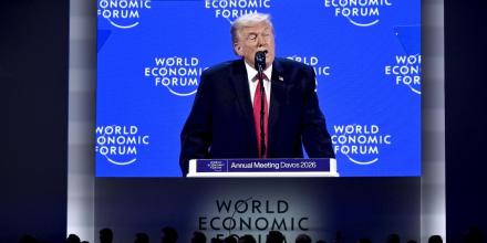 Trump pide negociaciones inmediatas para comprar Groenlandia