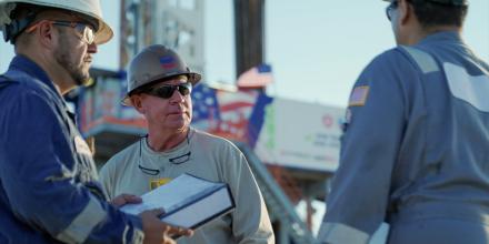 Chevron liderará exploración de gas en nuevas áreas marítimas de Grecia