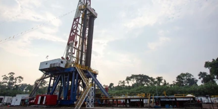 Ecuador abrirá el campo Sacha y otros activos petroleros a licitación internacional 