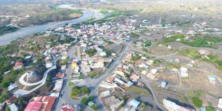 Cierre de la frontera con Perú profundiza la crisis económica en el sur de Ecuador