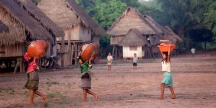 Guardias indígenas de la Amazonía se refuerzan ante crecientes riesgos territoriales