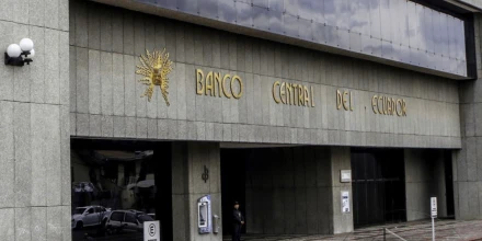Economía de Ecuador crecerá 2,5 % en 2026 según el Banco Central