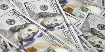 El precio del dólar en Colombia abrirá hoy lunes 2 de febrero de 2026 al alza