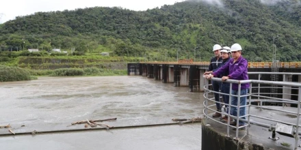 Dique de Coca Codo colapsó tras 38 días en medio del avance de la erosión del río Coca