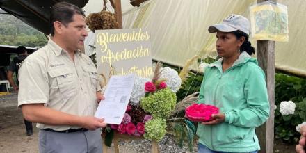 577 productores de Napo recibieron insumos y maquinaria