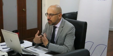 El Gobierno apuesta por la inversión privada para frenar la caída de la producción petrolera