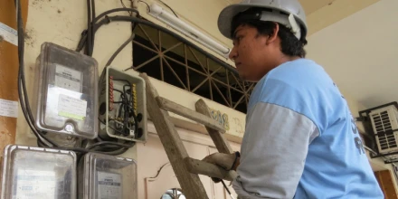 Gobierno subsidiará planillas de luz por ola de calor